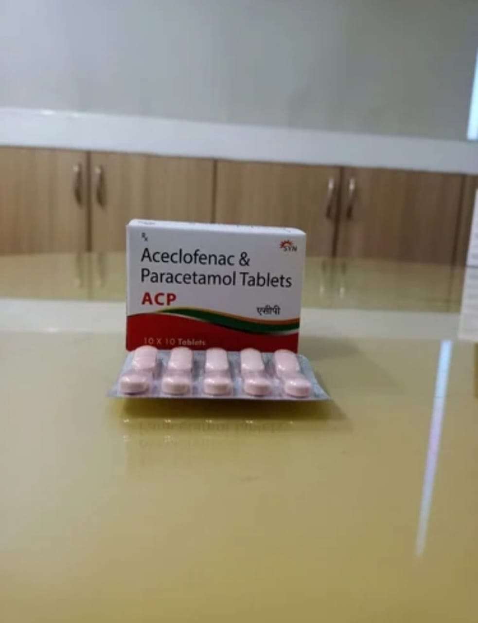 aceclo 100mg + para 325mg