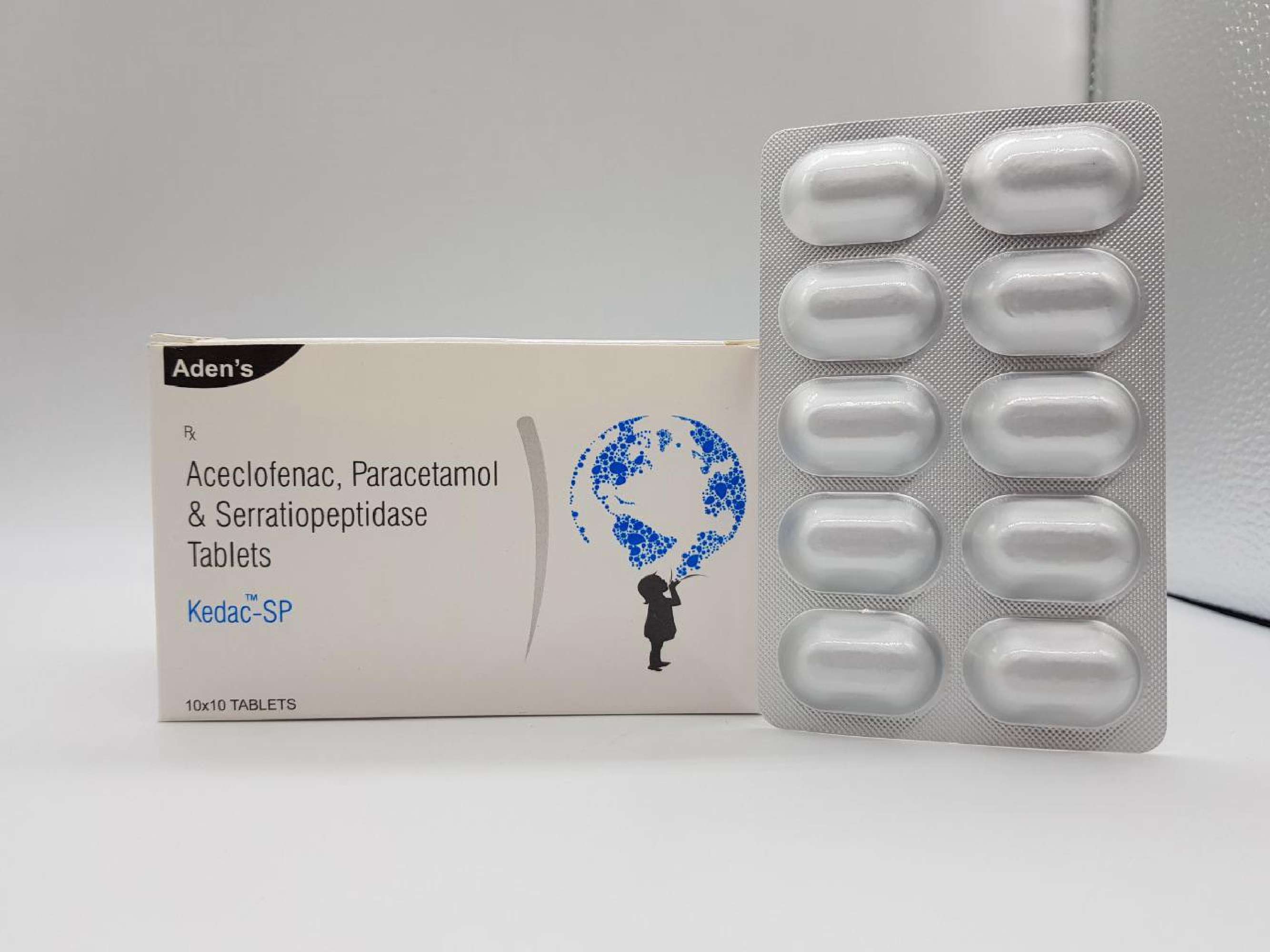 aceclofenac 100mg, paracetamol 325mg, serratiopeptidase 15mg